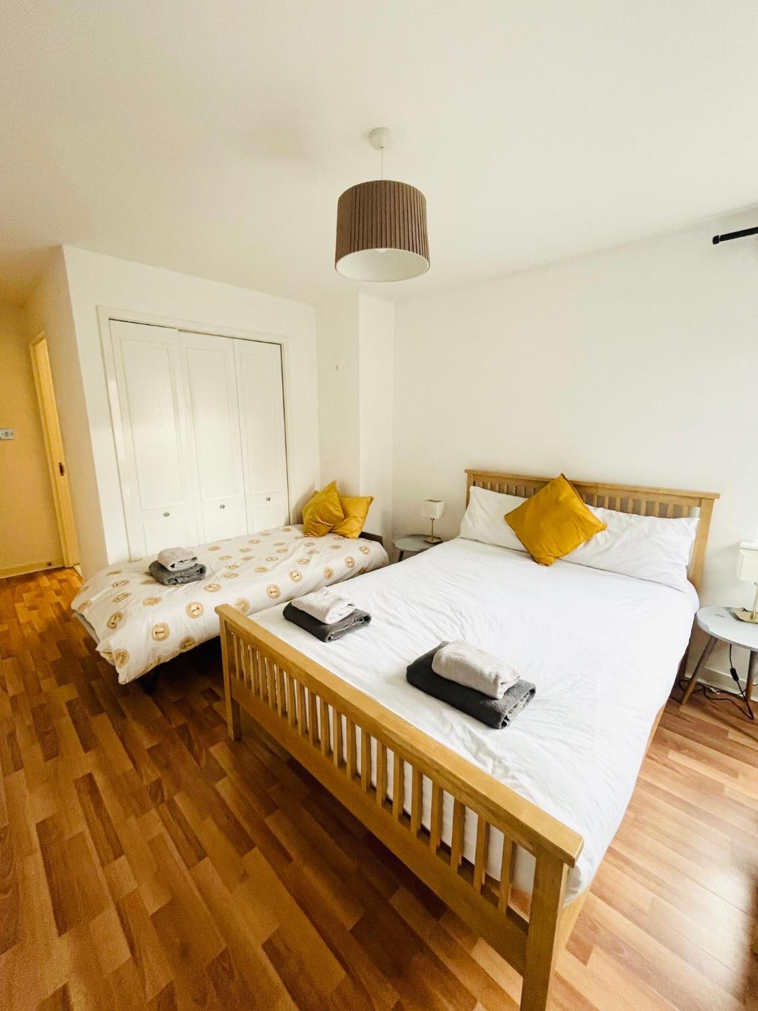 Modern Spacious Retreat Full Fibre Wi-Fi & Free Parking Edynburg Zewnętrze zdjęcie